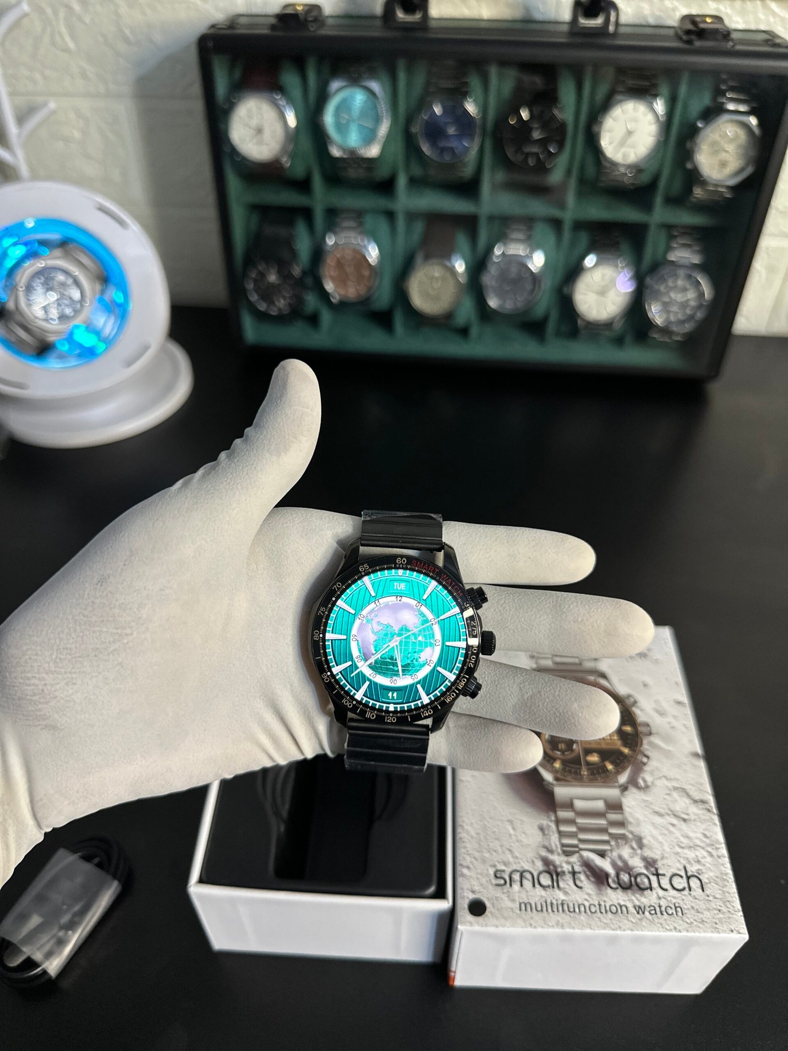 Analog watch collection